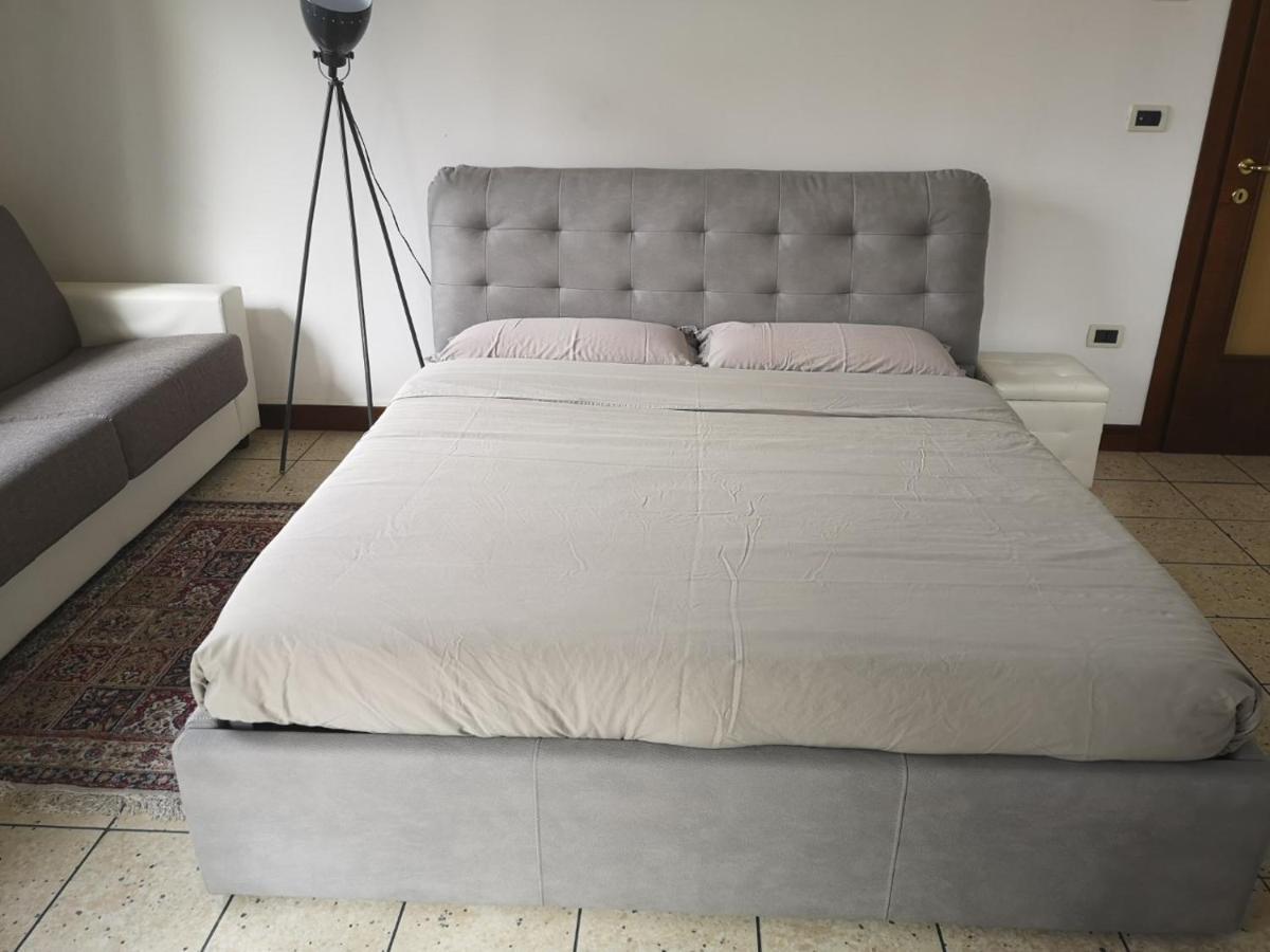 Bed and Breakfast New Life Местре Экстерьер фото