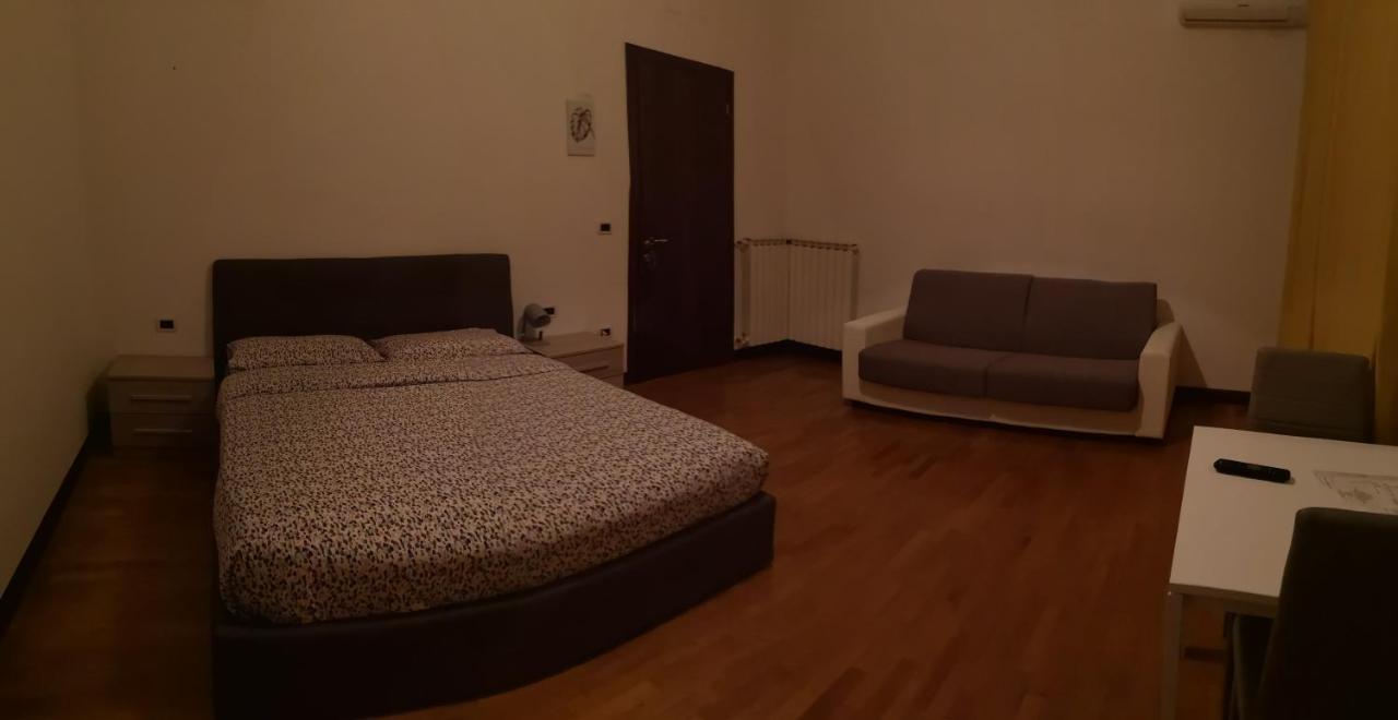 Bed and Breakfast New Life Местре Экстерьер фото